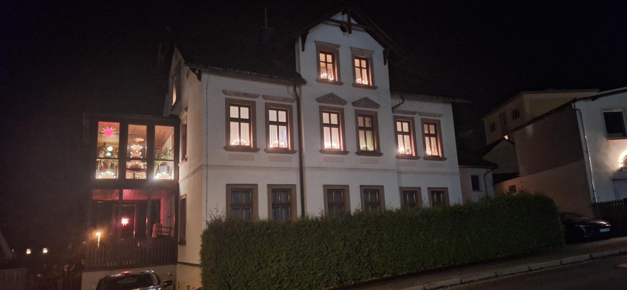 Schlossbergblick أوغسطبورغ المظهر الخارجي الصورة